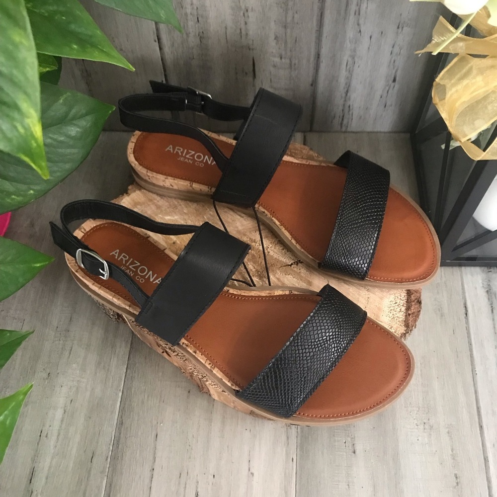 Arizona Women’s Flat Sandals